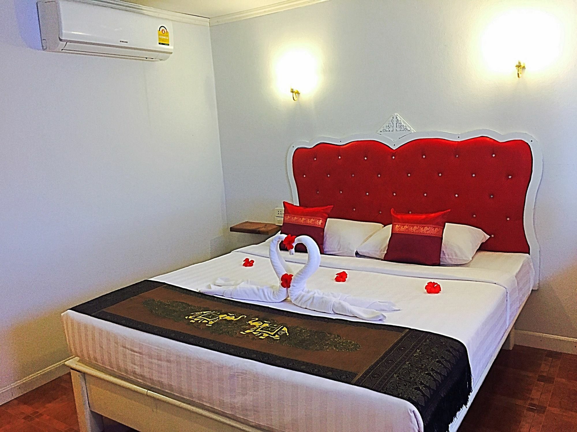 Phi Phi K House Hotell Eksteriør bilde