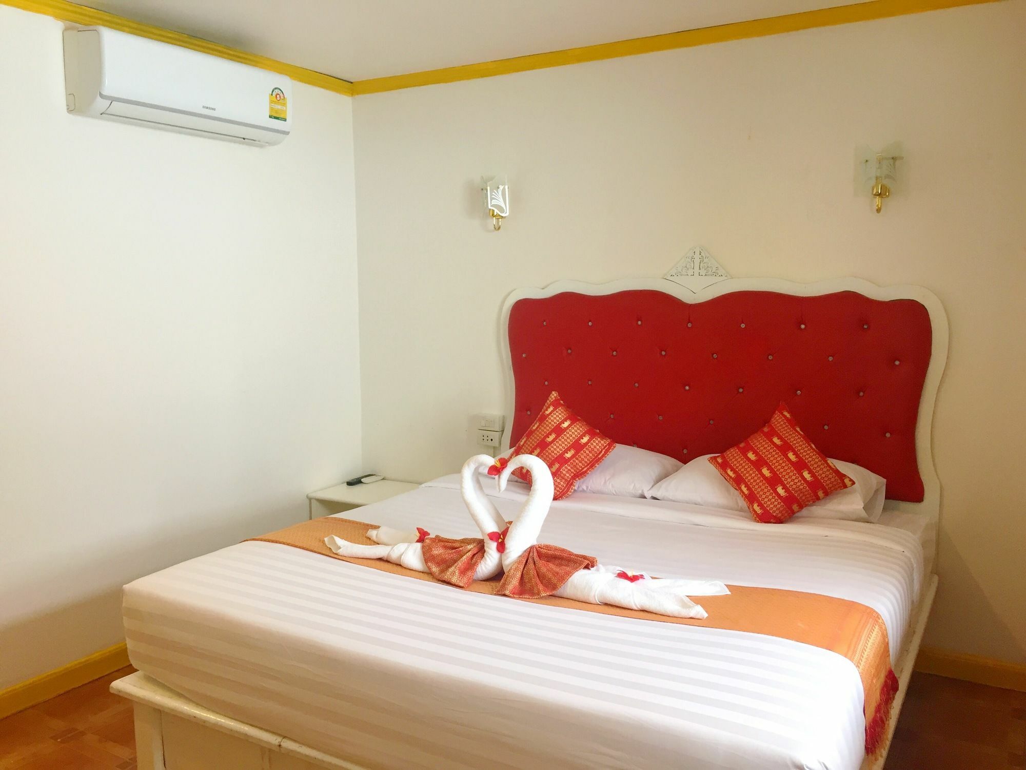 Phi Phi K House Hotell Eksteriør bilde